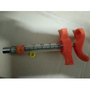 Шприц  нейлоновый с упором для пальцев Red 5 мл арт.11238605